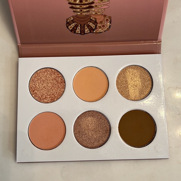 Juvia’s Place The Nudes Palette - Picture 2 of 2